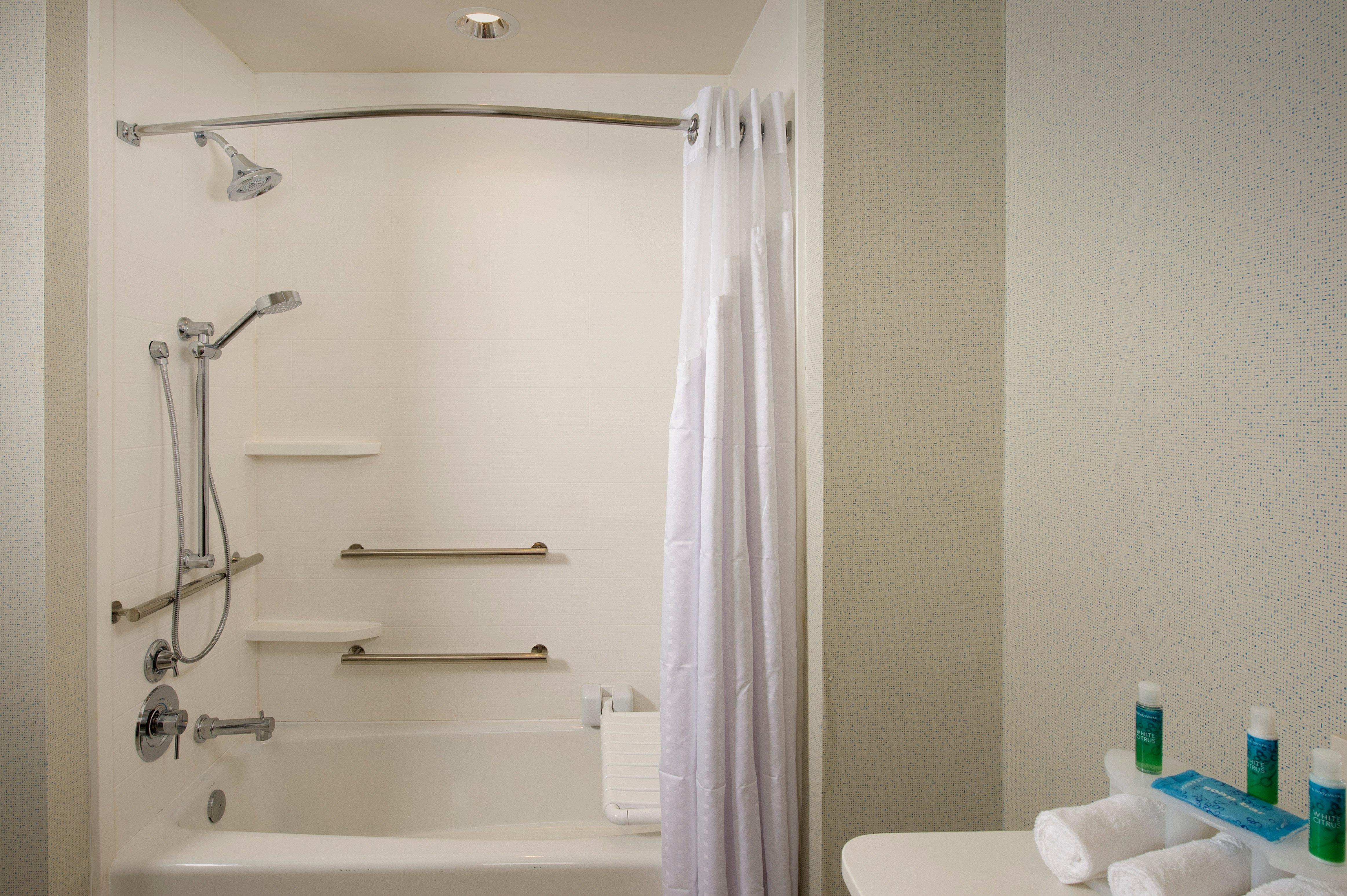 Holiday Inn Express & Suites Bay City By Ihg Eksteriør bilde