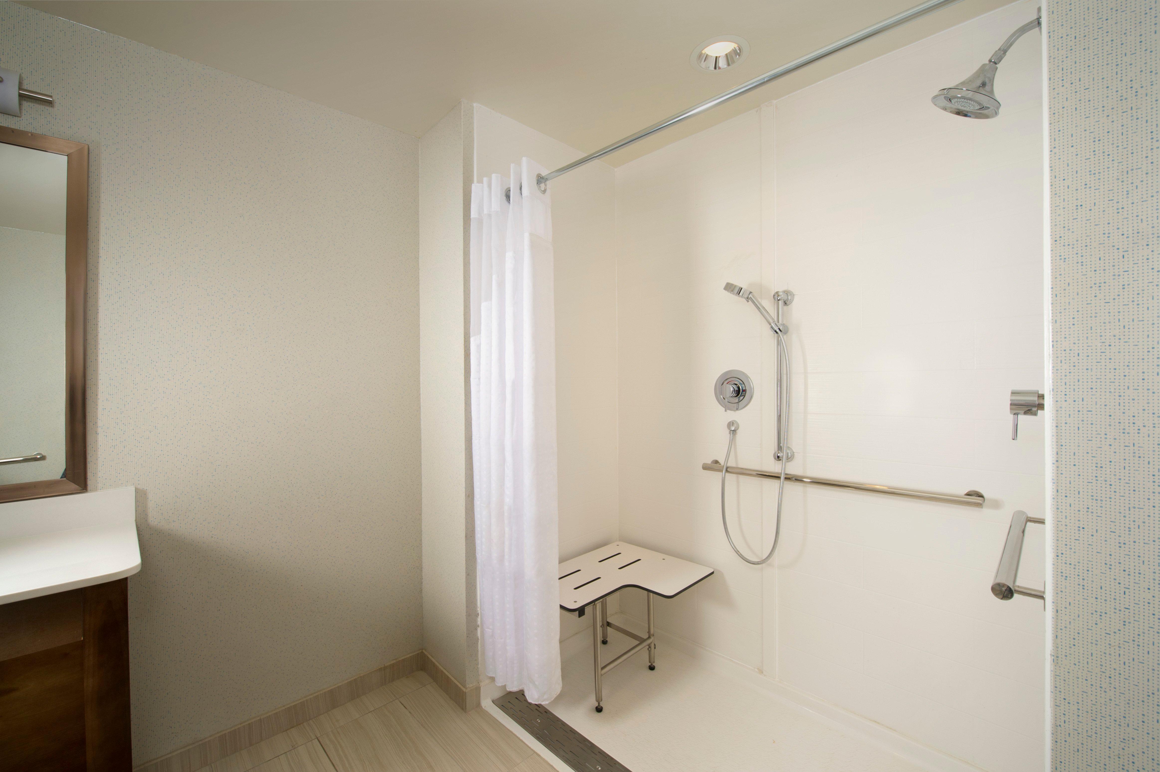 Holiday Inn Express & Suites Bay City By Ihg Eksteriør bilde