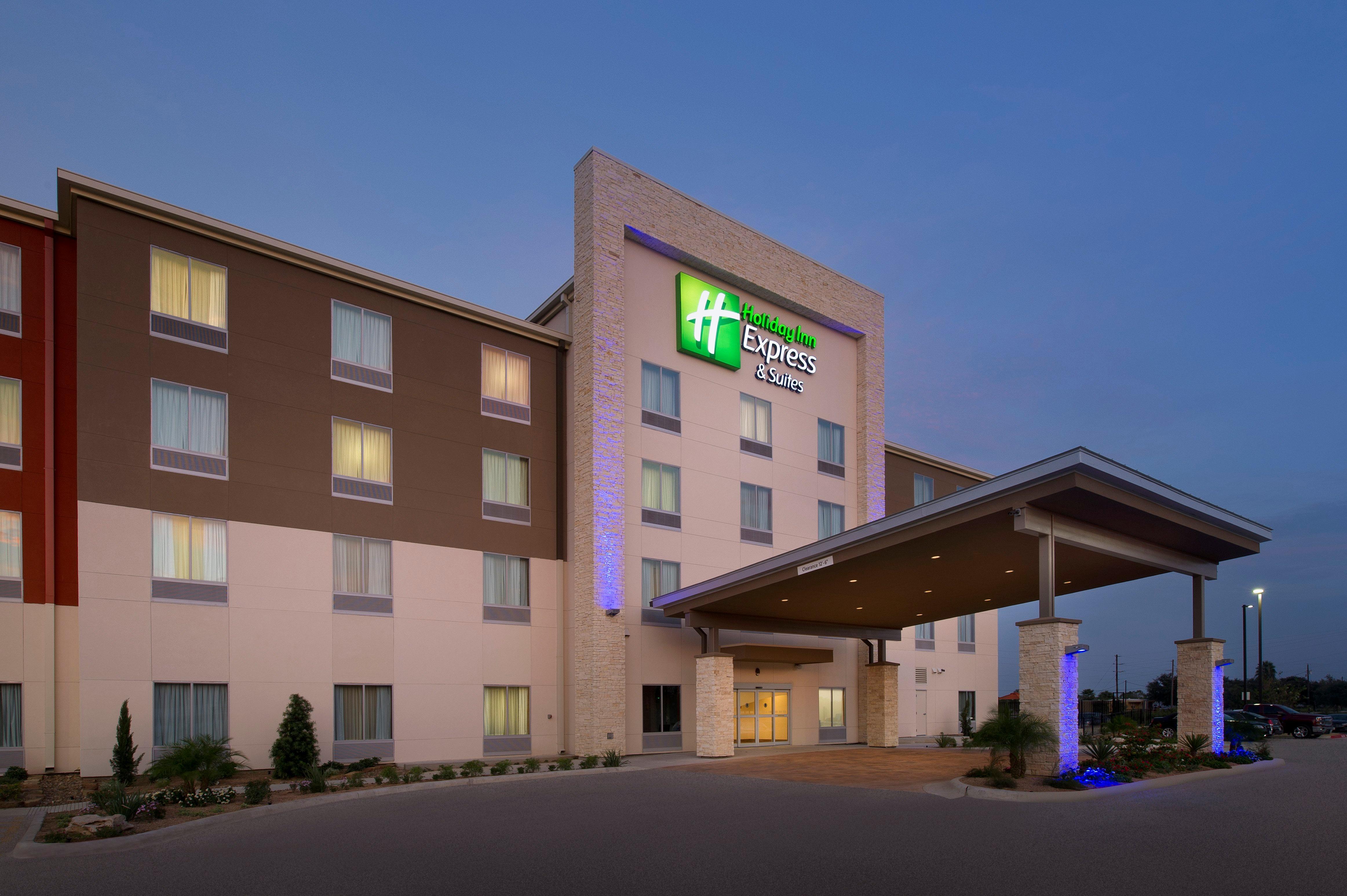 Holiday Inn Express & Suites Bay City By Ihg Eksteriør bilde