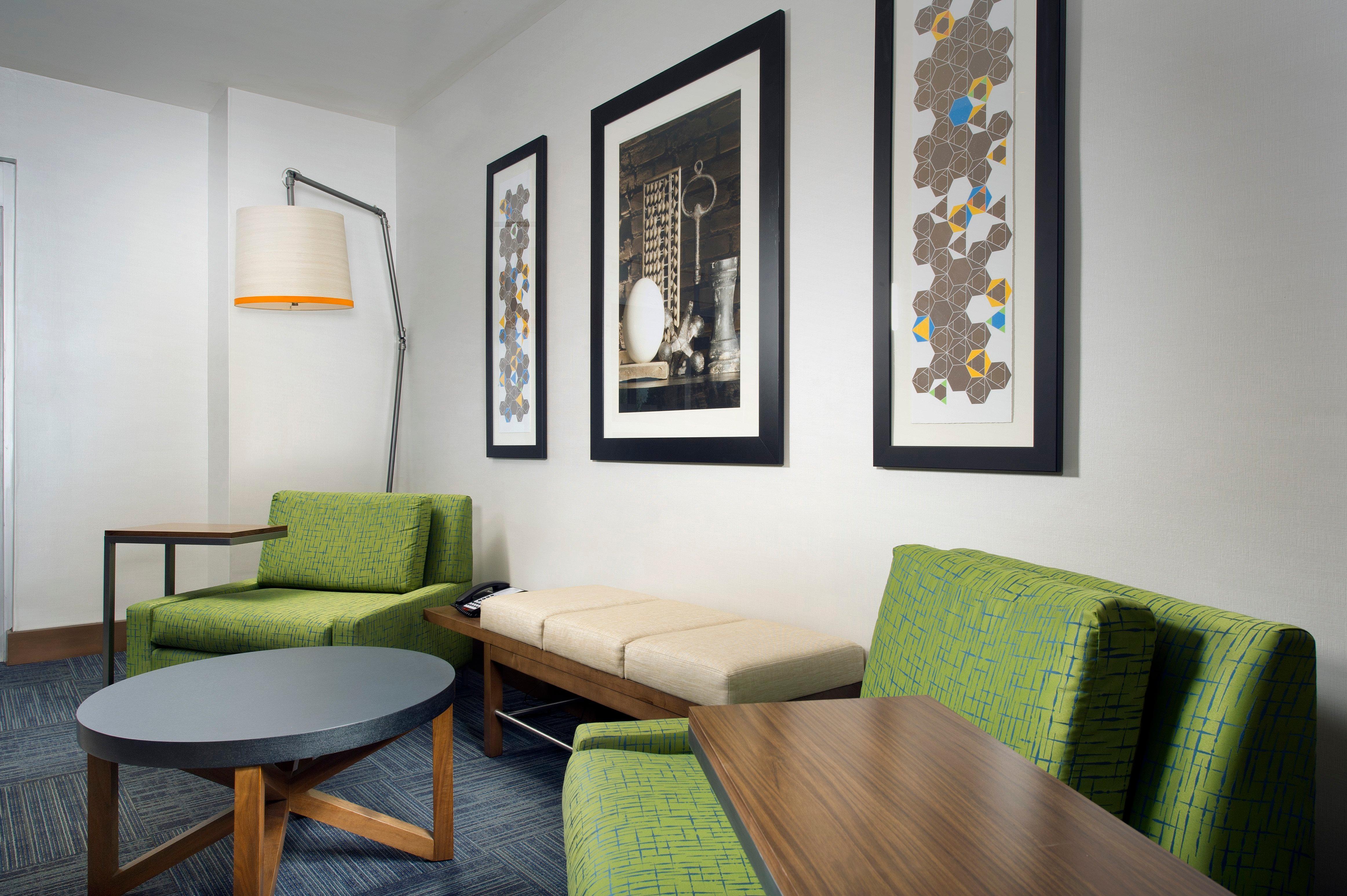 Holiday Inn Express & Suites Bay City By Ihg Eksteriør bilde